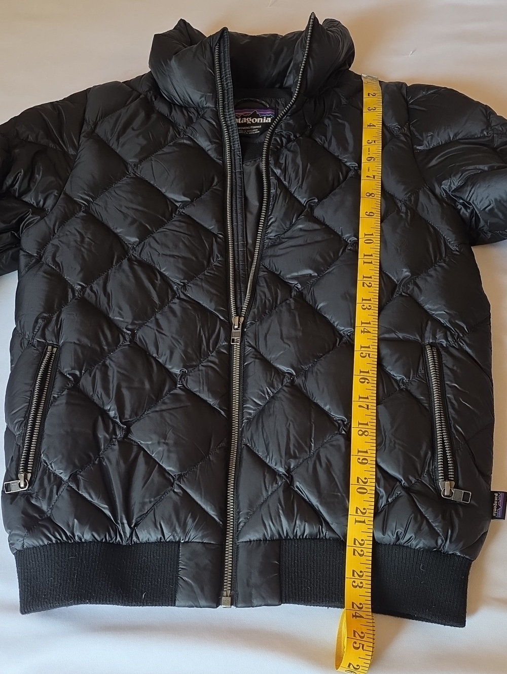 Patagonia Black Quilted Women's Bomber Jacket - Picture 6 of 6